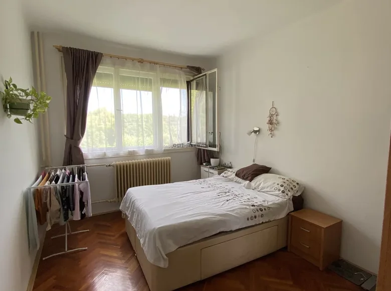 Mieszkanie 2 pokoi 56 m² Pecsi jaras, Węgry