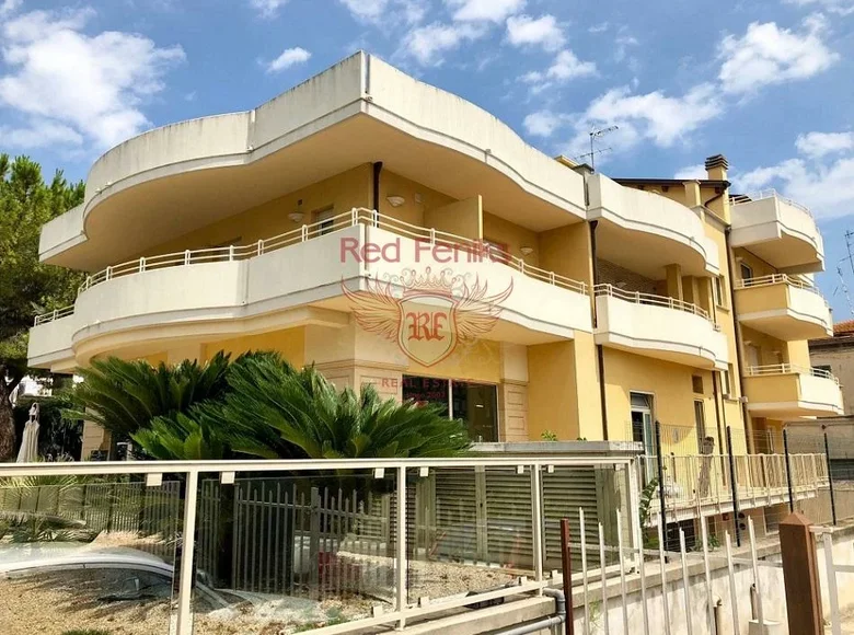 1 bedroom apartment 47 m² Giulianova, Italy