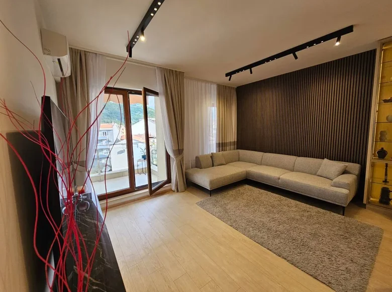 3 bedroom apartment 86 m² Budva, Montenegro