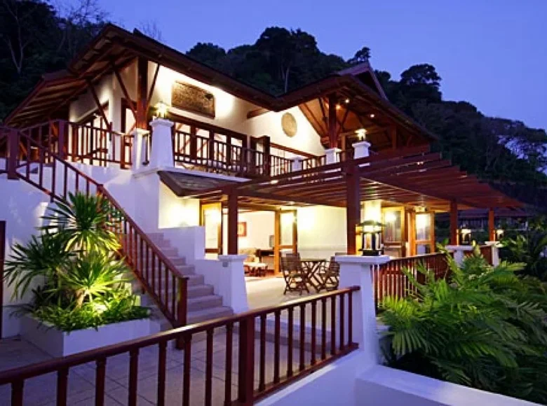 Casa 3 habitaciones 294 m² Phuket, Tailandia