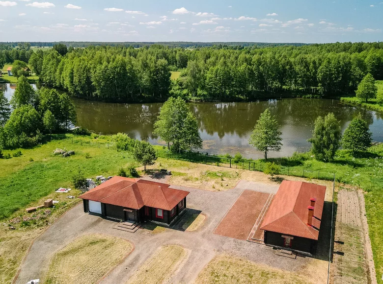 Dom 240 m² Naracanski sielski Saviet, Białoruś
