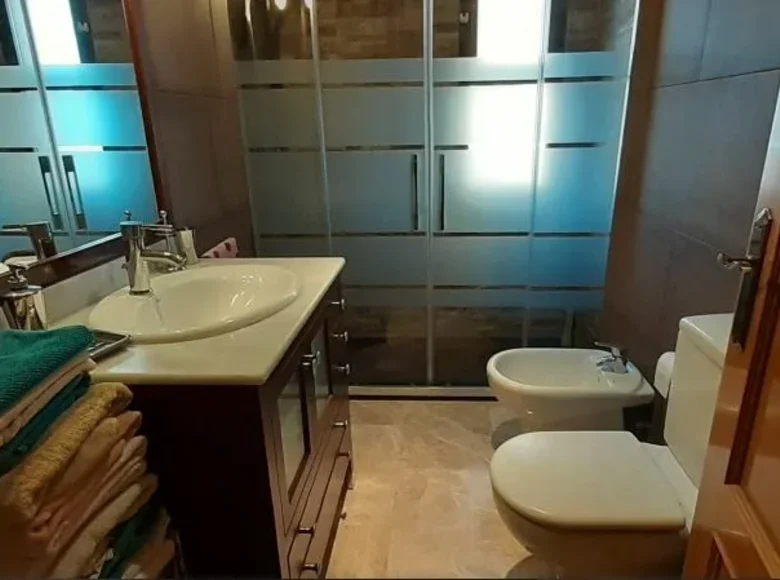 4 bedroom apartment 170 m² Benidorm, Spain