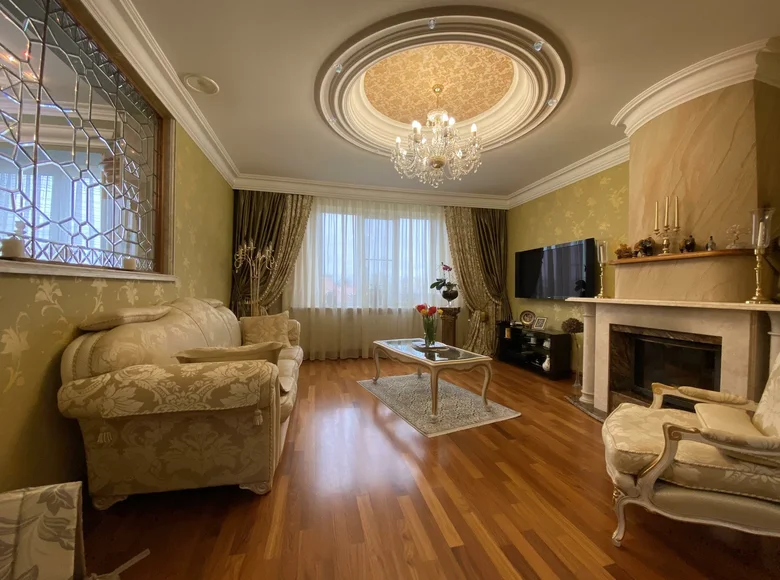 Wohnung 5 Zimmer 179 m² Mahiljou, Weißrussland