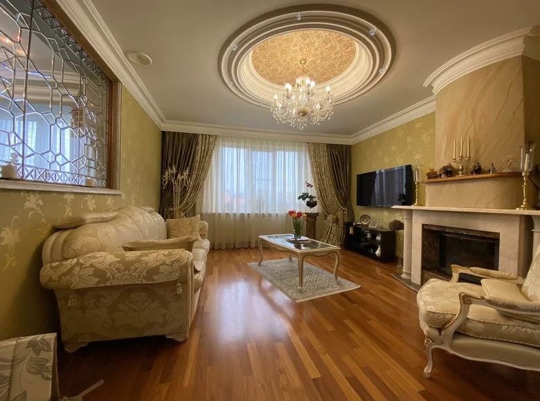 5 room apartment 179 m² Mahilyow, Belarus