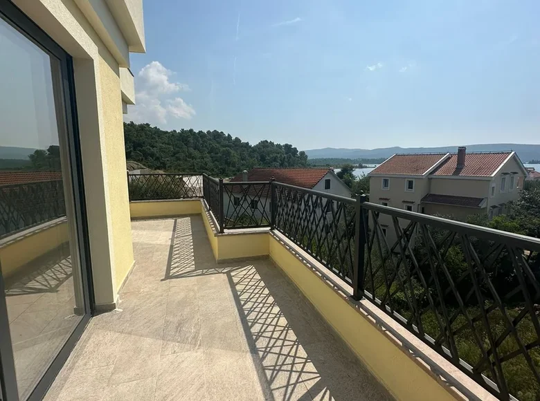 Mieszkanie 1 pokój 44 m² Tivat, Czarnogóra