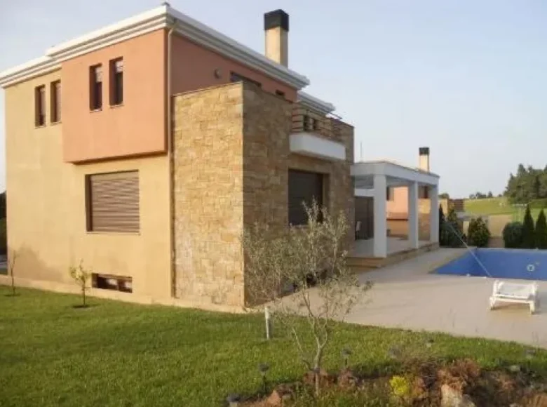 6 bedroom villa 280 m² demos kassandras, Greece