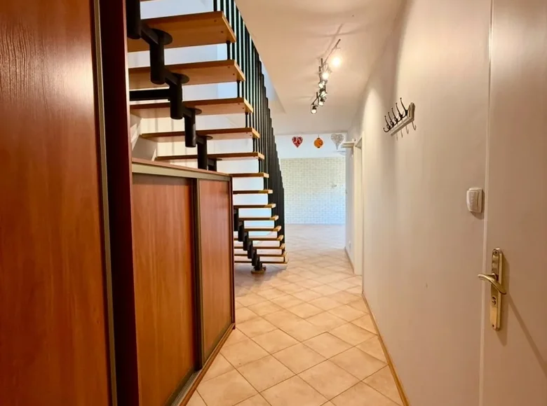 Apartamento 5 habitaciones 102 m² Lubon, Polonia