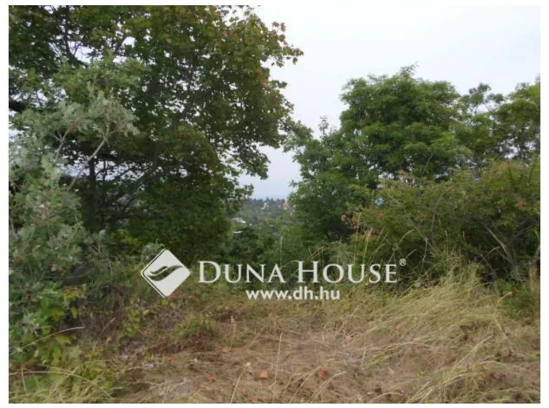 Land 1 200 m² Szentendre, Hungary