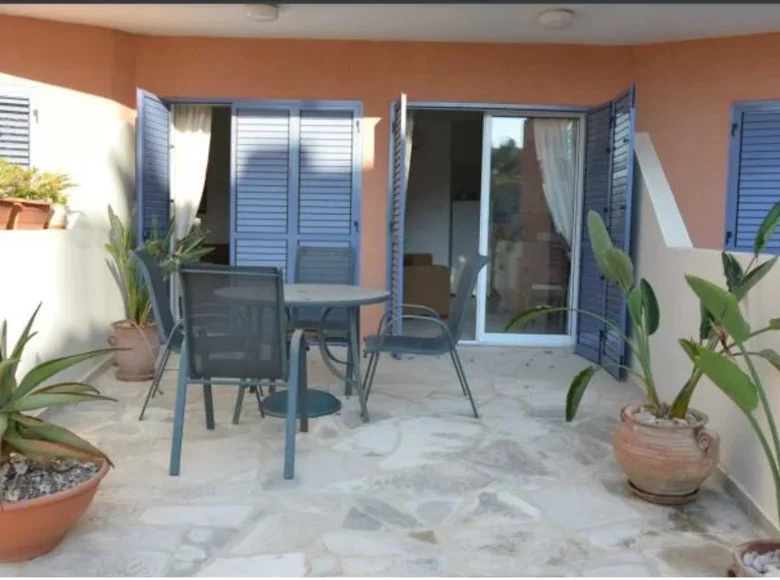 2 bedroom house 87 m² Chloraka, Cyprus