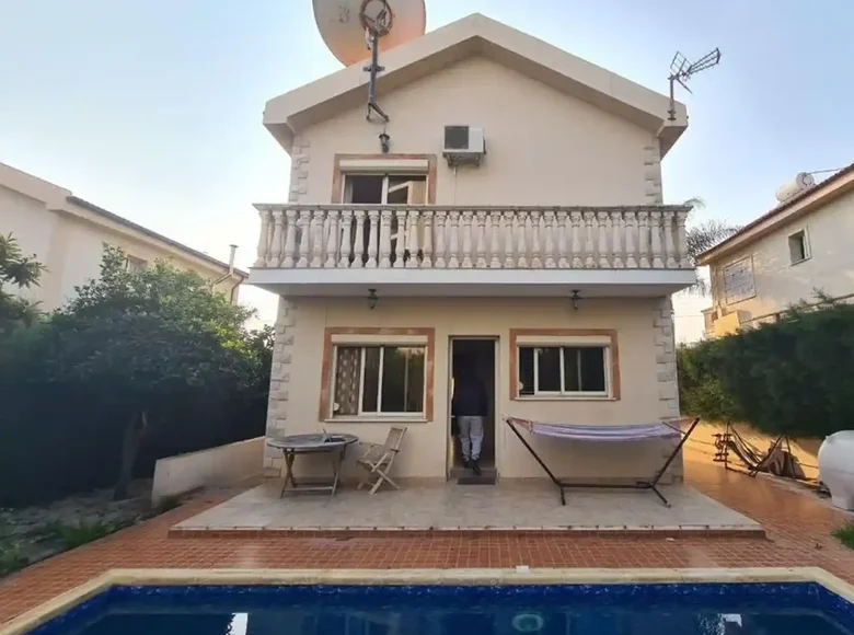 4 bedroom Villa  Germasogeia, Cyprus