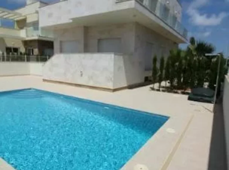4-Schlafzimmer-Villa 317 m² Orihuela, Spanien