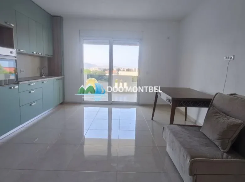 Apartamento 1 habitacion 56 m² Burtaisi, Montenegro