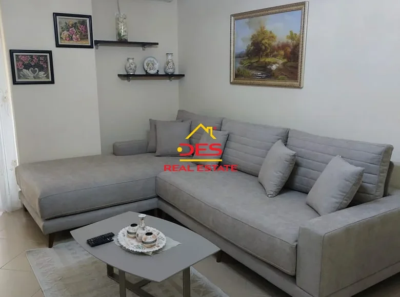 Mieszkanie 2 pokoi 76 m² Bashkia Vlore, Albania