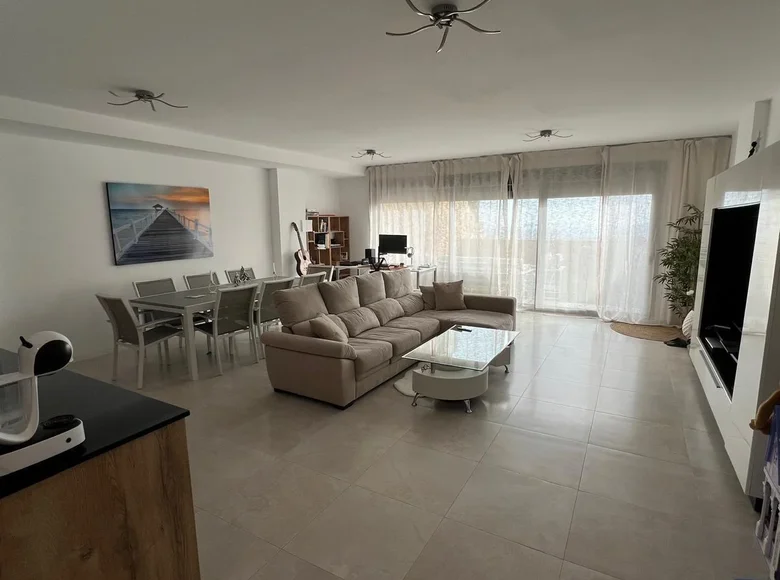 Duplex 3 bedrooms  Finestrat, Spain