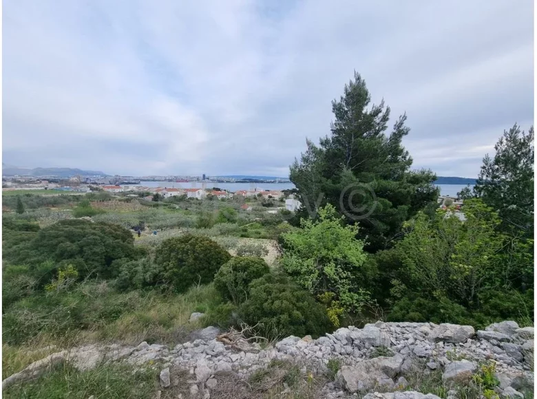 Grundstück 2 812 m² Kastel Gomilica, Kroatien