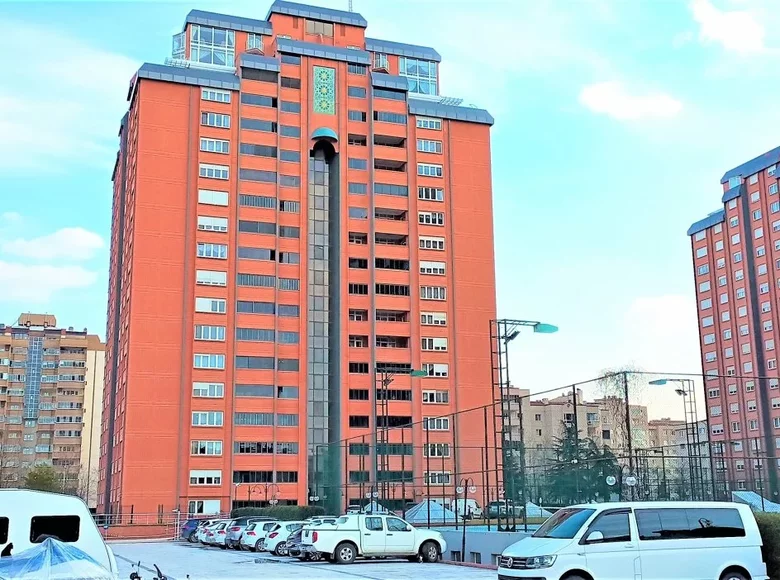 Duplex 4 bedrooms 350 m² Yuezuencueyil Mahallesi, Turkey
