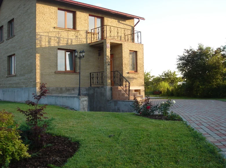 Casa 5 habitaciones 260 m² Salaspils, Letonia