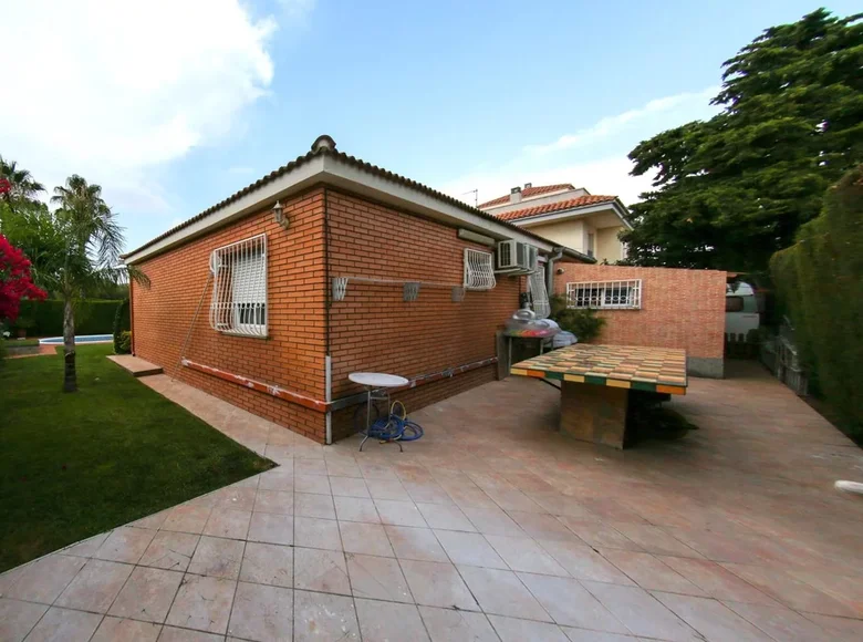 3 bedroom villa 200 m² Salou, Spain