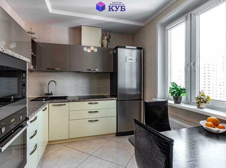 3 room apartment 78 m² Minsk, Belarus