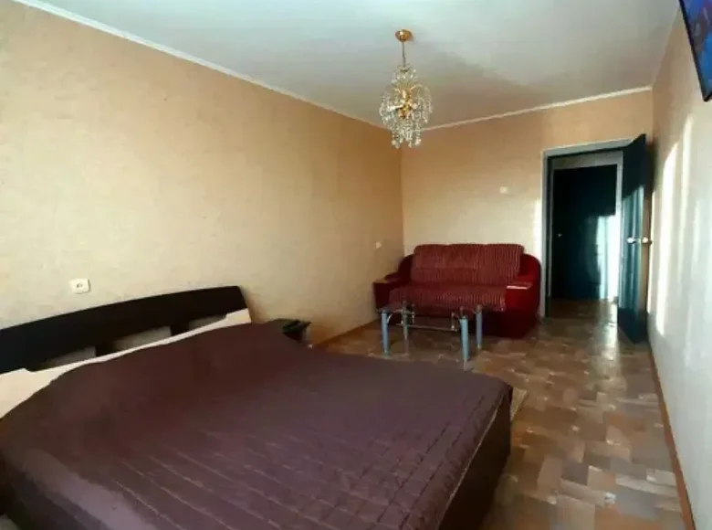 1 bedroom apartment 45 m² Avtozavodskiy rayon, Ukraine