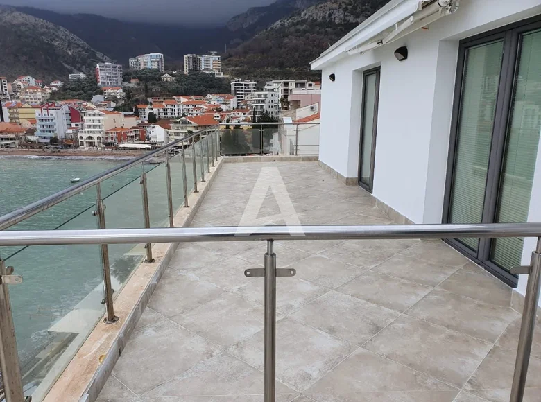 Penthouse 3 bedrooms 140 m² Becici, Montenegro