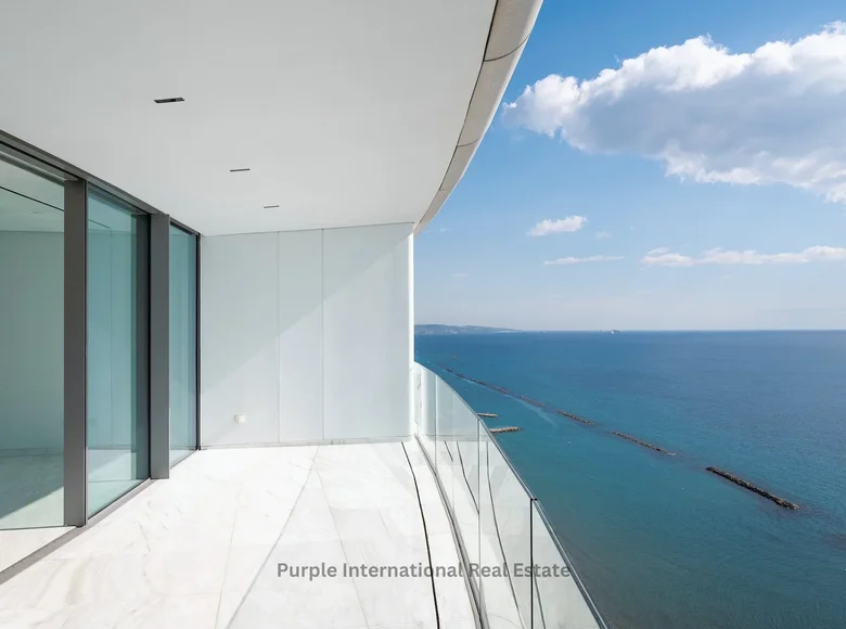 Mieszkanie 4 pokoi 369 m² Limassol, Cypr