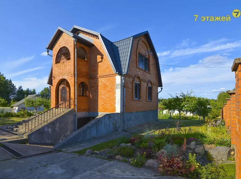 Maison 179 m² Rakauski sielski Saviet, Biélorussie