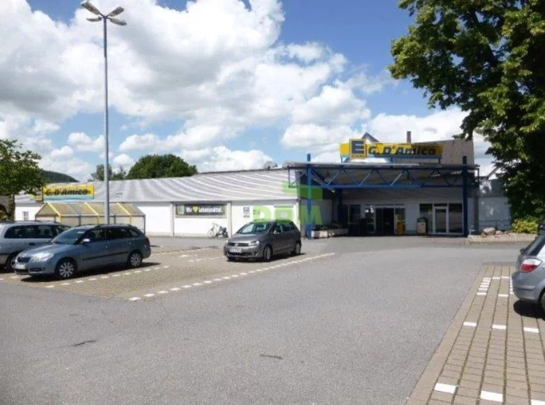 Commercial property 1 498 m² in Lower Saxony, Germany
