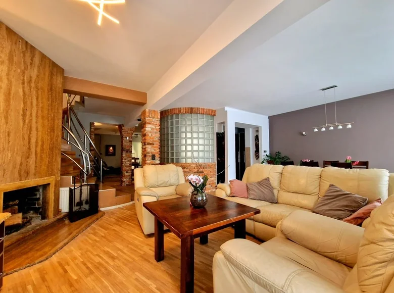 Wohnung 360 m² Lodz, Polen