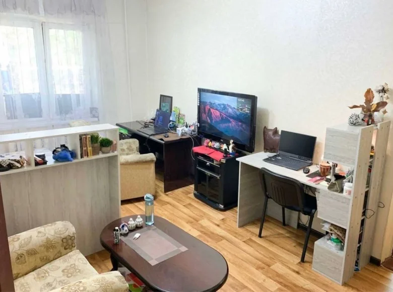 Kvartira 1 xona 38 m² Toshkentda