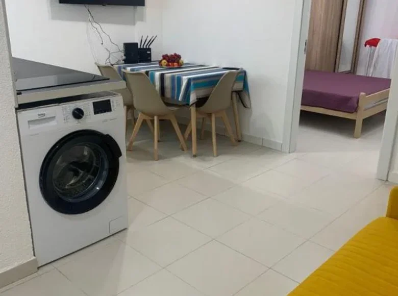 Mieszkanie 1 pokój 74 m² Budva, Czarnogóra