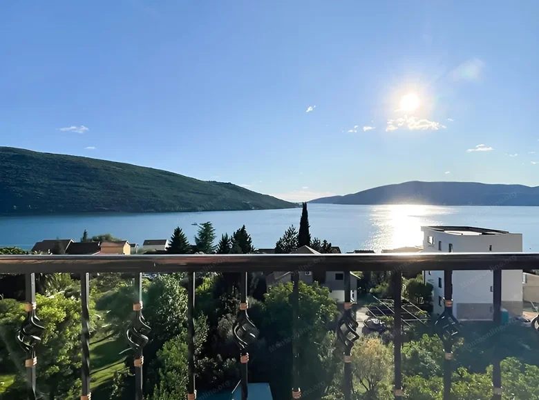 Wohnung 1 Schlafzimmer 37 m² Herceg Novi, Montenegro