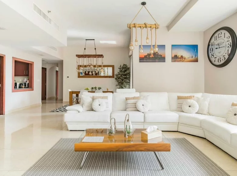 3 bedroom apartment 192 m² Dubai, UAE