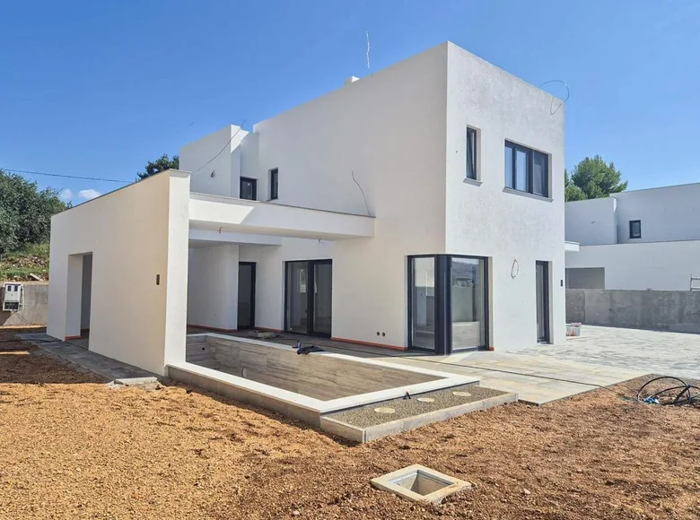 Villa de tres dormitorios 135 m² Karlobag, Croacia