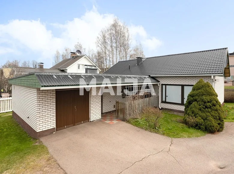 Haus 5 zimmer 118 m² Hietakyla, Finnland