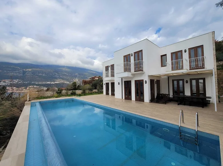 5-Zimmer-Villa 470 m² Kas, Türkei