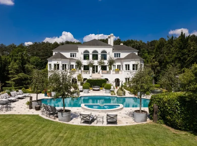 Castle 9 bedrooms 2 000 m² Eyupsultan, Turkey