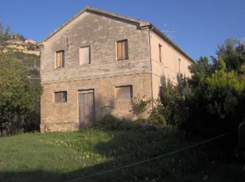 9 room house 260 m² Ripatransone, Italy