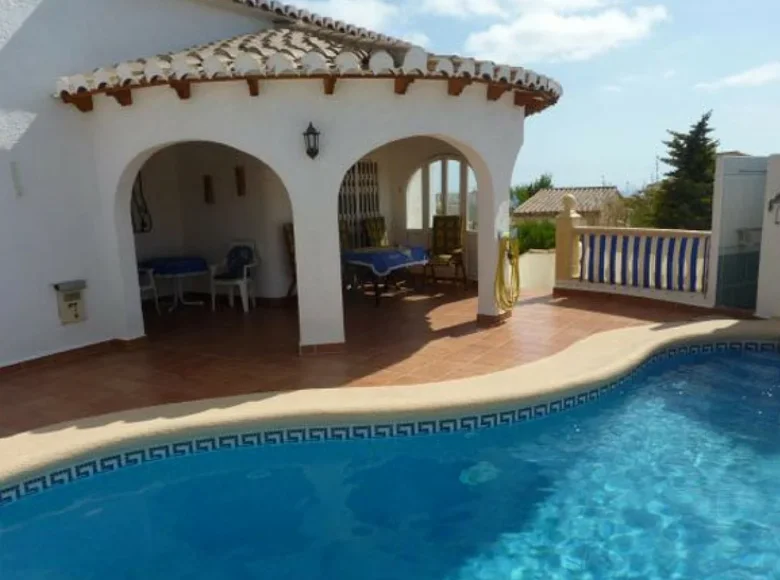 3-Schlafzimmer-Villa 140 m² el Poble Nou de Benitatxell Benitachell, Spanien