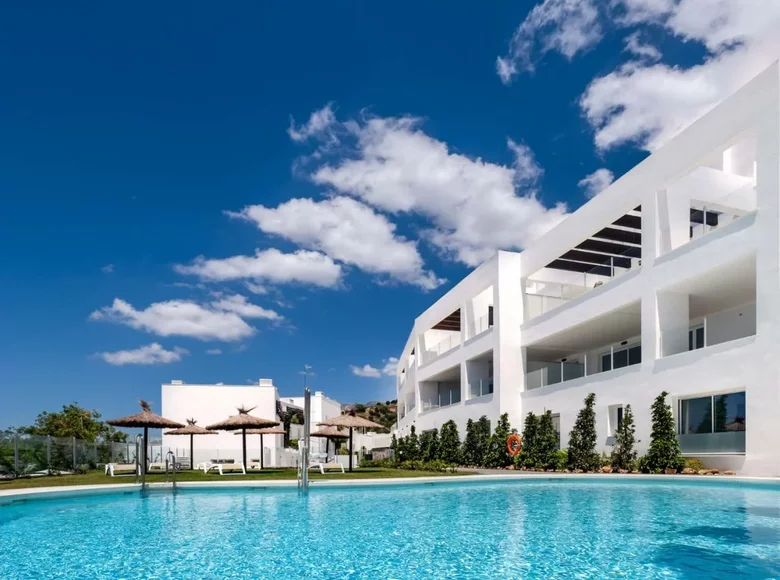 Mieszkanie 4 pokoi 173 m² Marbella, Hiszpania