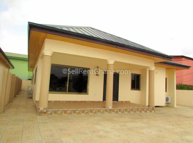Casa 3 habitaciones  Tema, Ghana