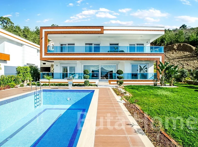 Villa de 5 habitaciones 500 m² Mahmutlar, Turquía