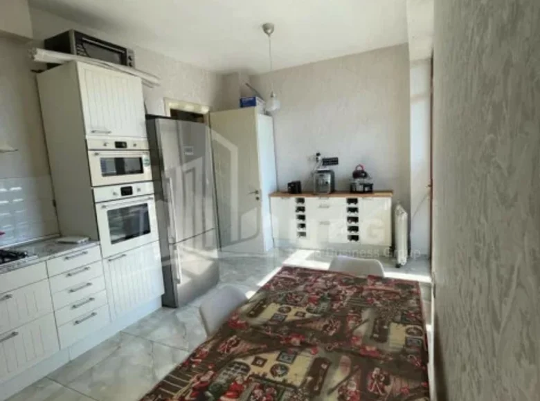 Wohnung 4 Zimmer 137 m² Tiflis, Georgien