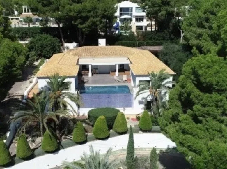 Вилла 4 спальни 1 320 м² Silla, Испания