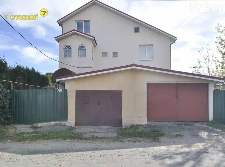 House 358 m² Senitsa, Belarus