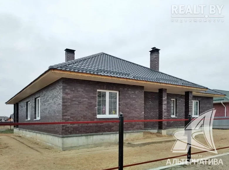 House 194 m² Kobryn District, Belarus