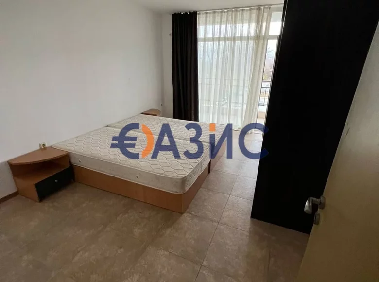 Квартира 3 спальни 118 м² Солнечный берег, Болгария