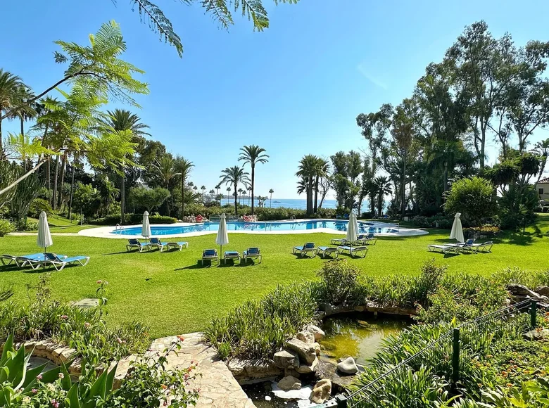 Apartamento 2 habitaciones 106 m² Estepona, Španjolska