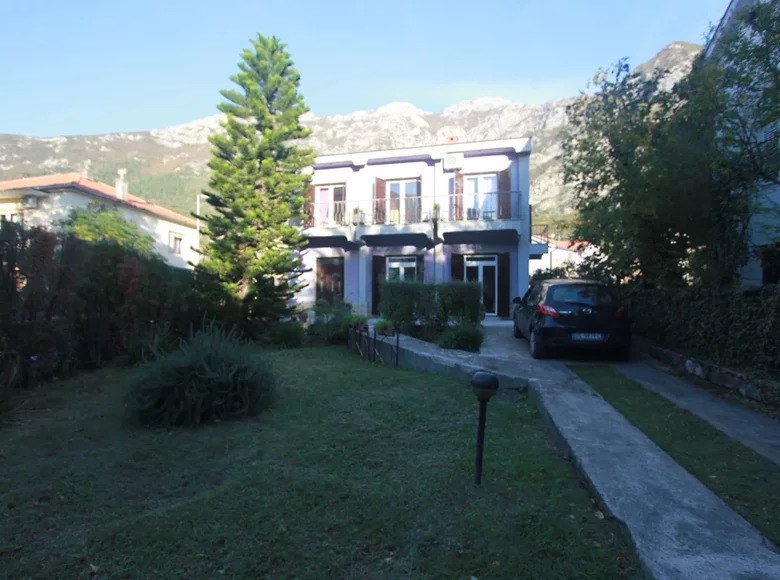 Casa 5 habitaciones  Risan, Montenegro
