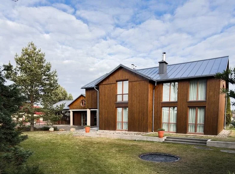 Casa 246 m² Piatryskauski siel ski Saviet, Bielorrusia